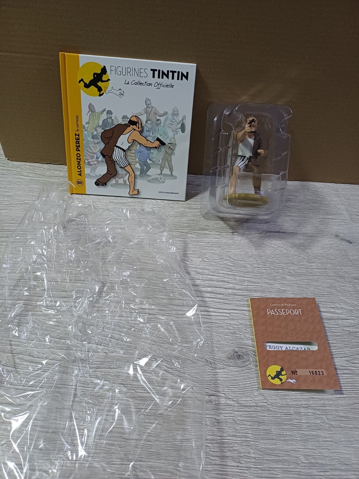Figurine Alonzo Perez 80 Tintin, Collections, Enlèvement ou Envoi, Tintin, Comme neuf, Statue ou Figurine