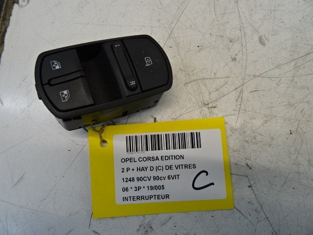 COMMUTATEUR Opel Corsa D (01-2006/12-2014), Utilisé, Opel