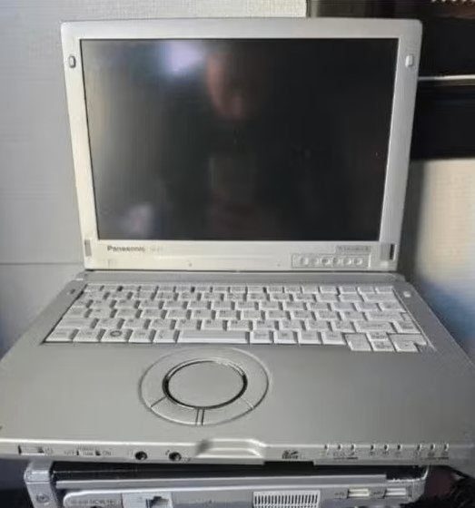 Pc portable Panasonic CfC1 POUR PIÈCE prix pour le lot de 3p