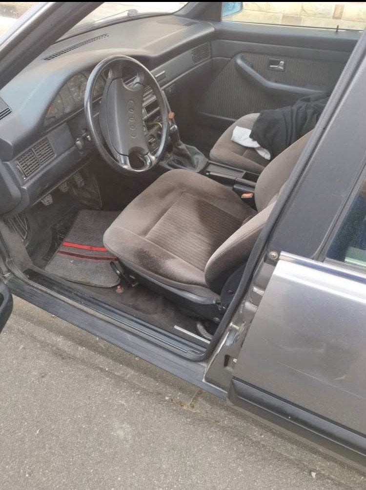 Audi 100 2.0e (C3) 1989, foto 4