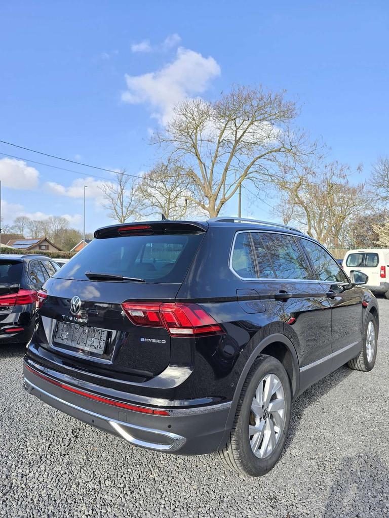 Volkswagen Tiguan 1.4 eHybrid Elegance/Camera/Alcantara/Led/, Auto's, Automaat, Gebruikt, 4 cilinders, Alcantara
