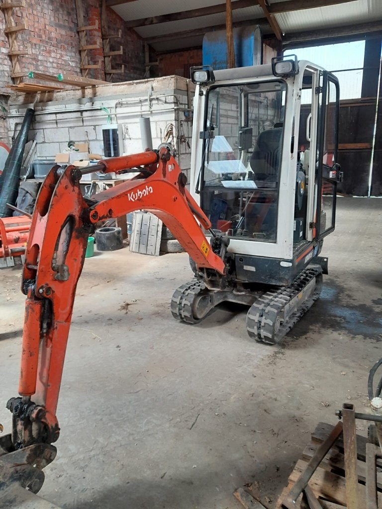 kubota mini graver, Articles professionnels, Machines & Construction | Grues & Excavatrices, Enlèvement, Excavatrice