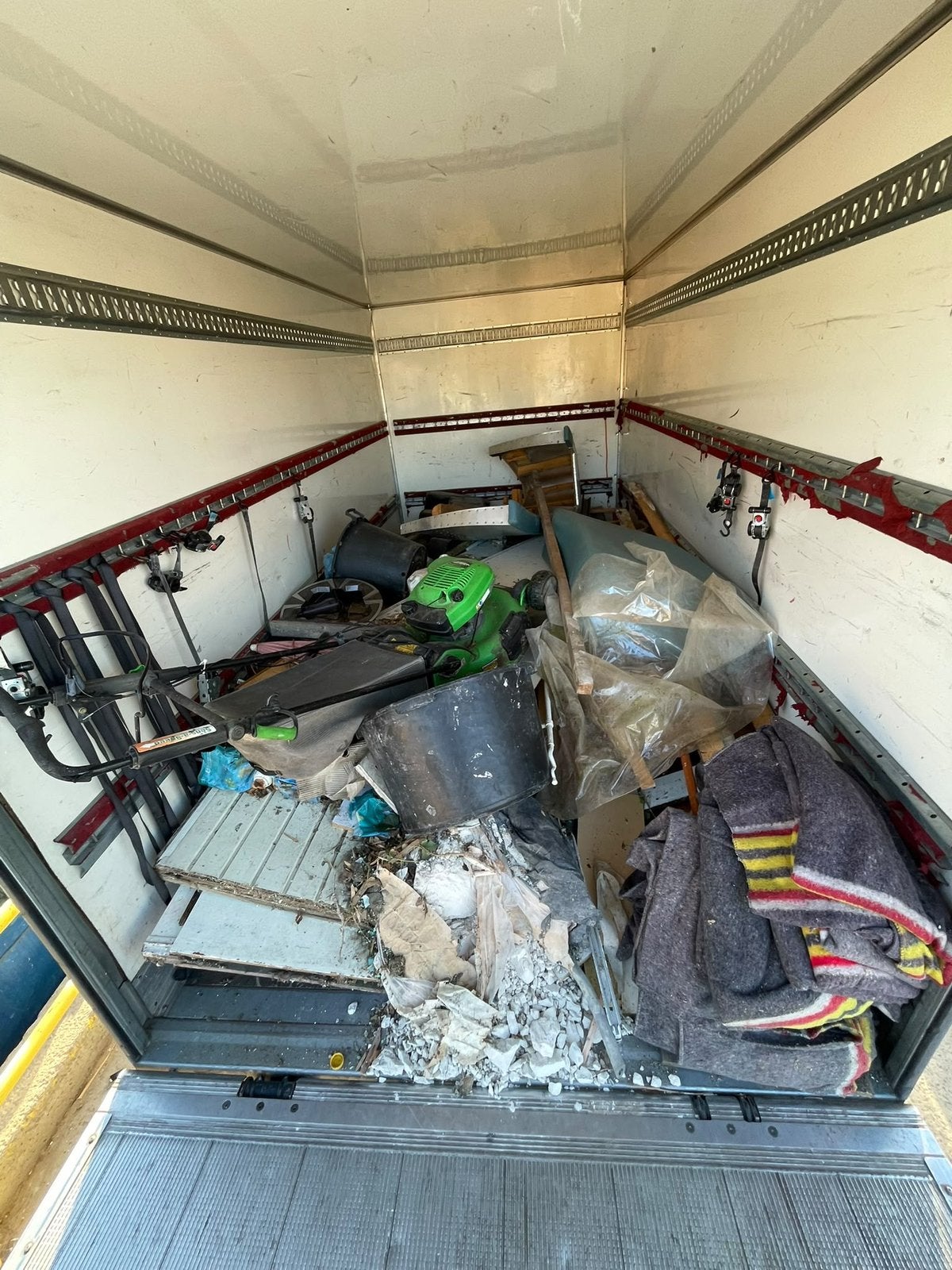 Vide encombrant , garage , vide maison 0488/299607, Zakelijke goederen