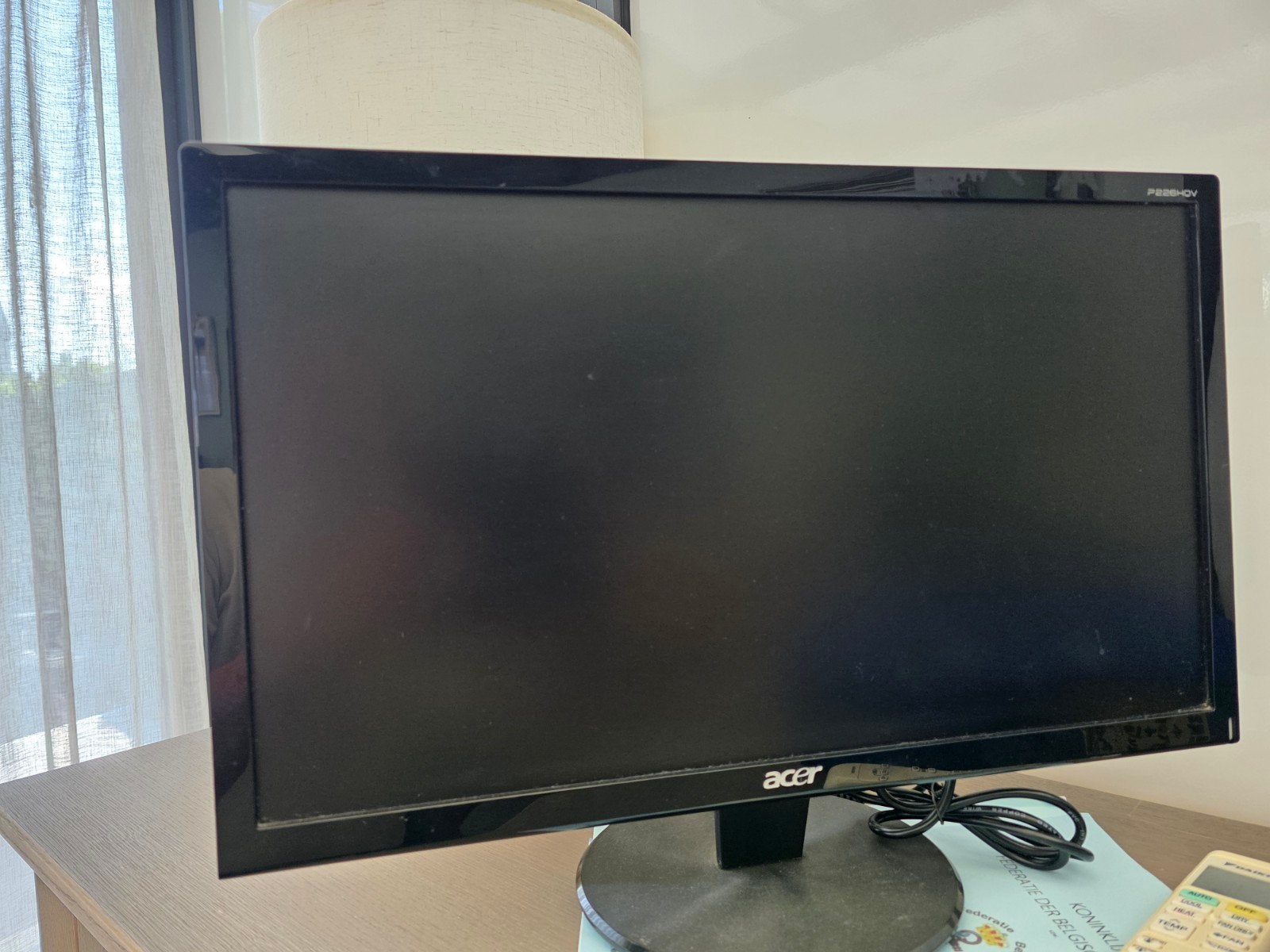 Acer 22 inch Monitor. gratis, Computers en Software, Ophalen, DVI