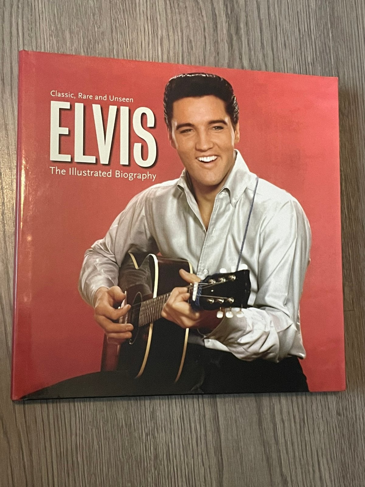 Boek elvis the illustrated biography, Boeken, Ophalen of Verzenden