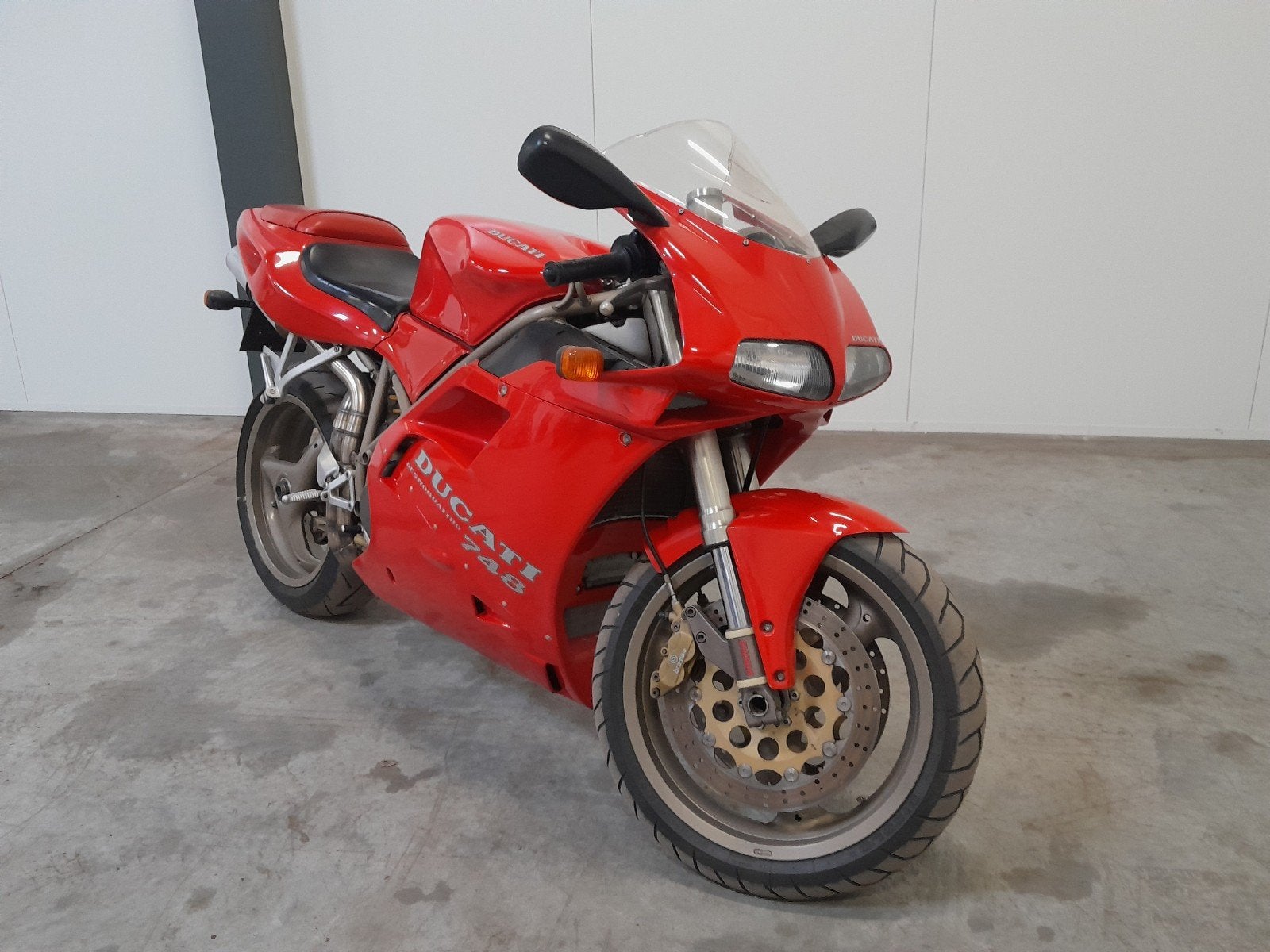 moto Ducati 748, Motoren, Gebruikt, Particulier, Meer dan 35 kW, 748 cc