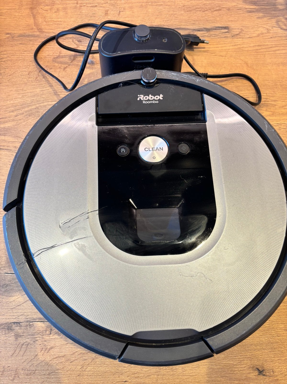 IRobot Roomba 960 - robotstofzuiger, IRobot, Réservoir, Contrôlable via application, Enlèvement