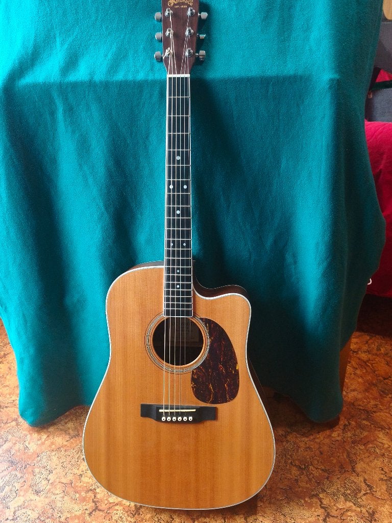 Martin dc16. Rgte gitaar, Muziek en Instrumenten, Ophalen, Gebruikt, Western- of Steelstringgitaar, Met (piezo-)element