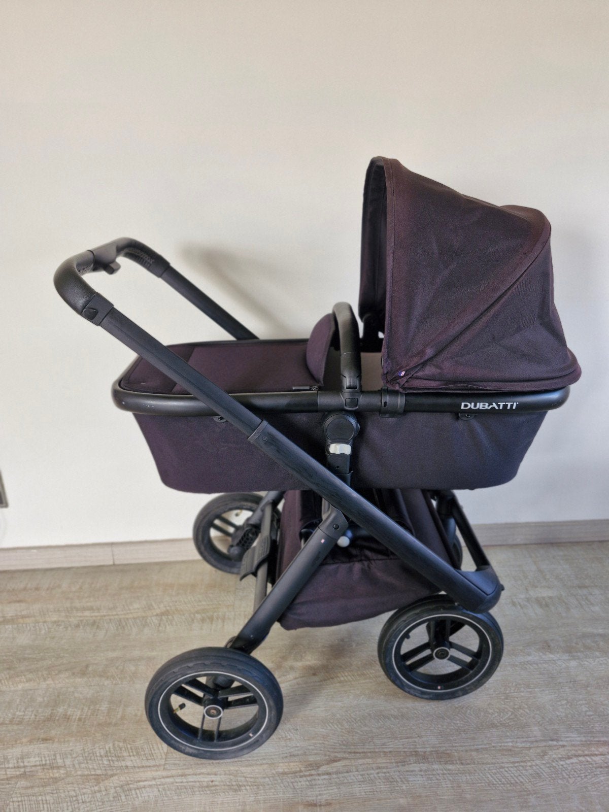Dubatti one kinderwagen met reiswieg/zitje en accessoires, Gebruikt, Luchtbanden, Combiwagen, Ophalen
