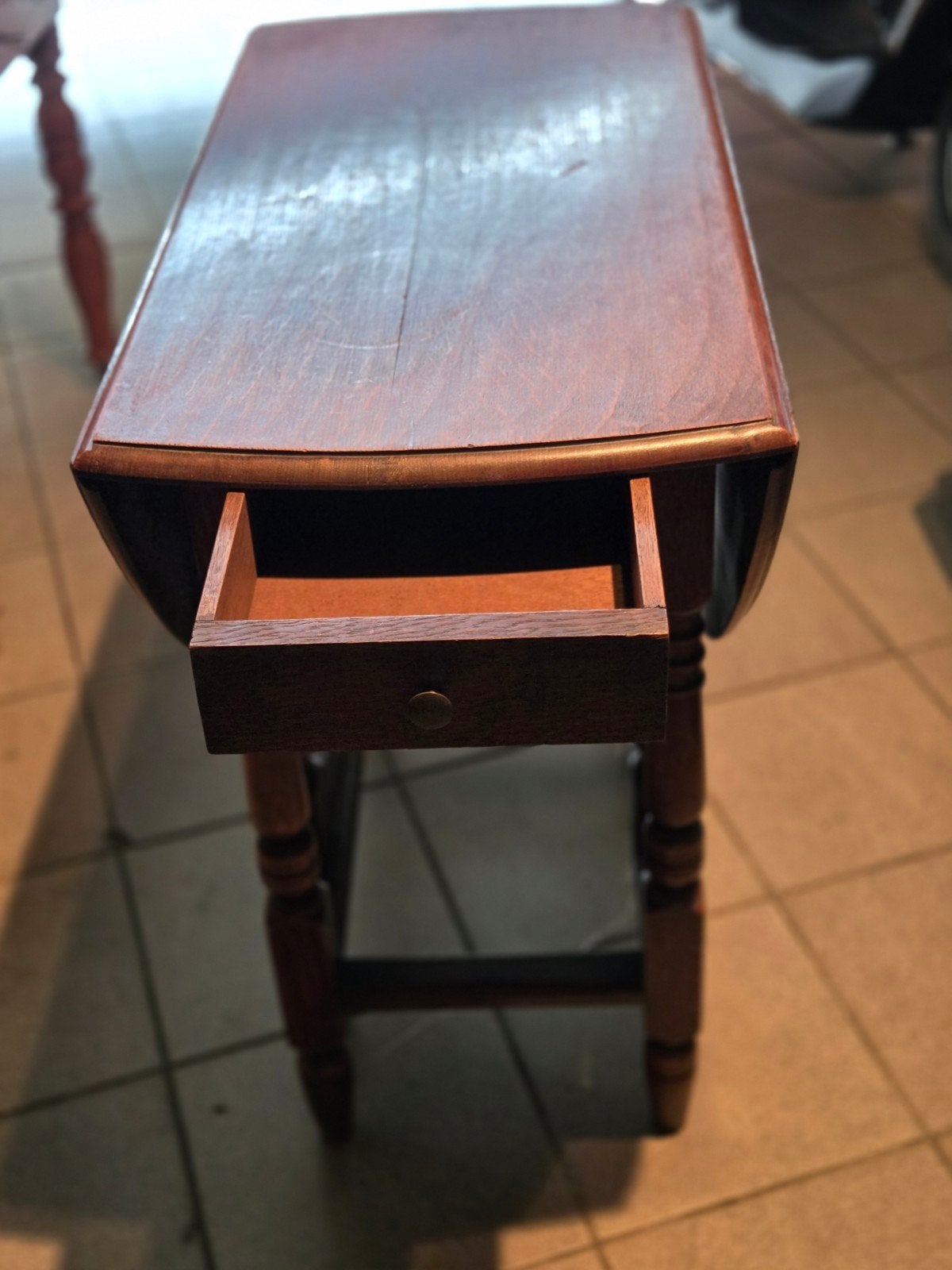 opklapbare eiken tafel met shuif., Huis en Inrichting, Ophalen of Verzenden