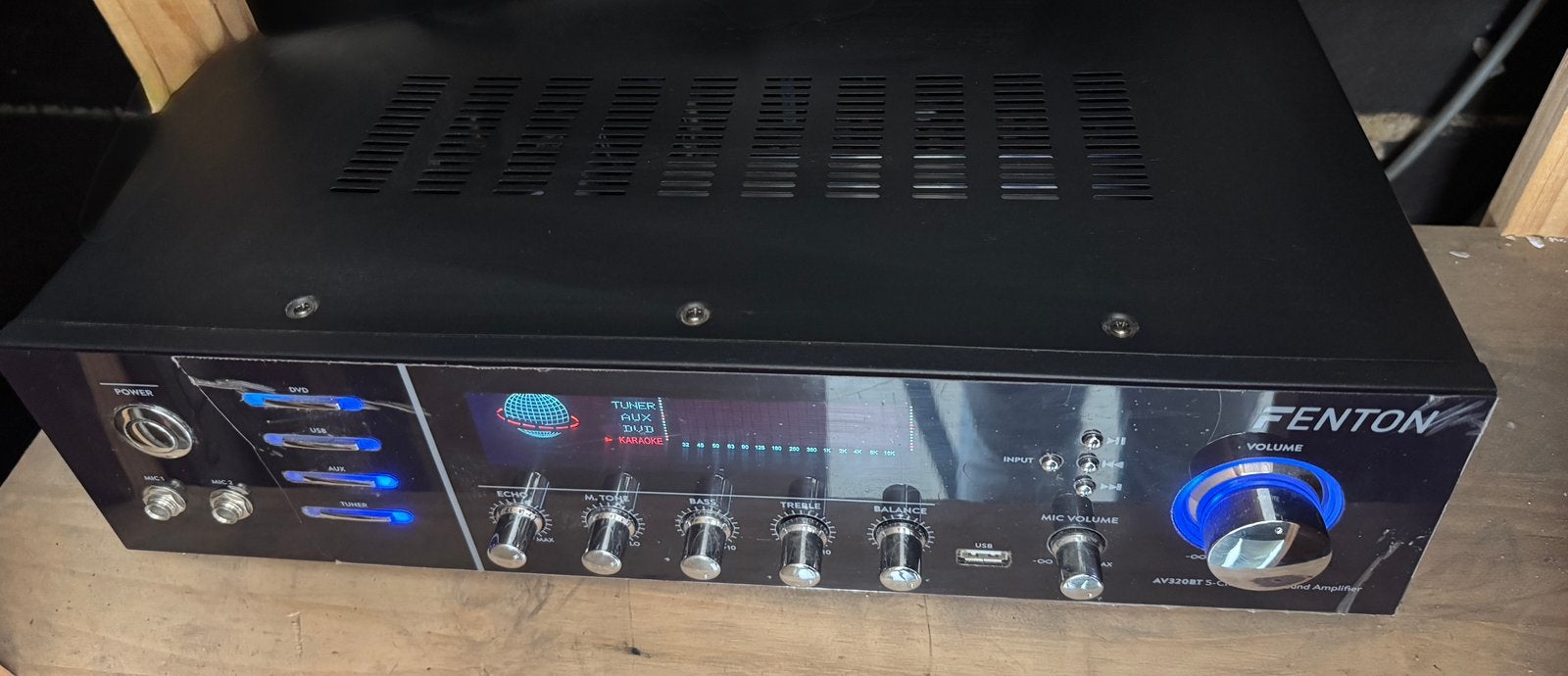 Fenton AV320BT 5-Kanaals HiFi Versterker (Bluetooth/USB, Audio, Tv en Foto, Ophalen, Zo goed als nieuw