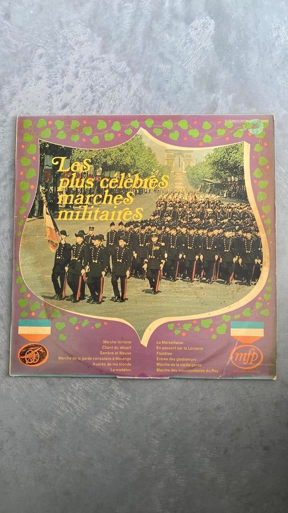 LP Les plus célèbres marches militaires, Ophalen