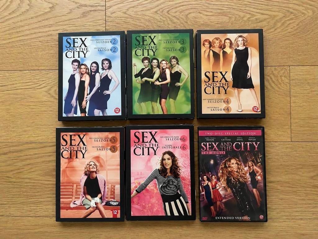 Sex and the City DVD set, CD & DVD, DVD | TV & Séries télévisées, Enlèvement, Comme neuf