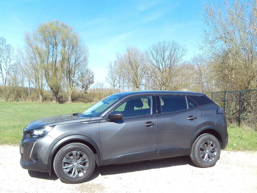 Peugeot 2008 Benzine 50dkm ALU LED NAV eco Car-Play NW 022, Autos, Peugeot, Argent ou Gris, Achat, Entreprise, Alarme