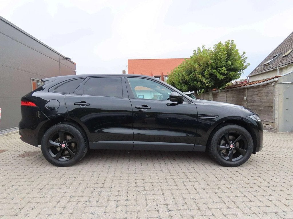 Jaguar F-Pace F-Pace 2.0 D AWD Portfolio (EU6.2), Achat, 2460 kg, Euro 6, Entreprise