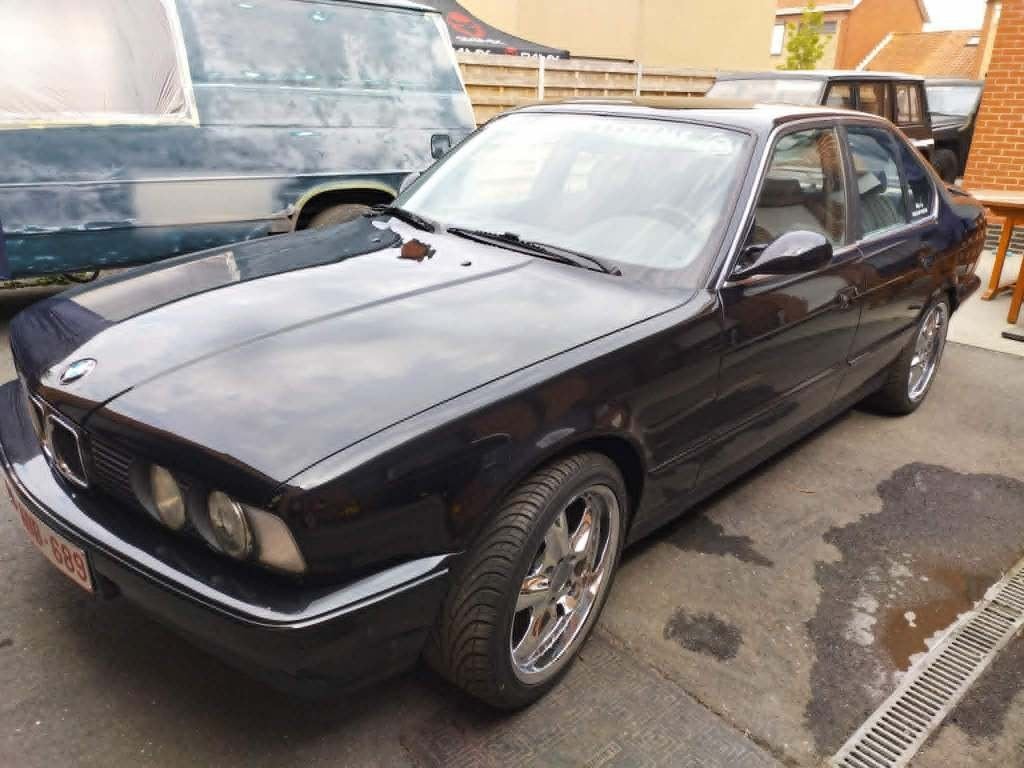 BMW 520, Auto's, BMW, 4 zetels, Stof, Zwart, Handgeschakeld