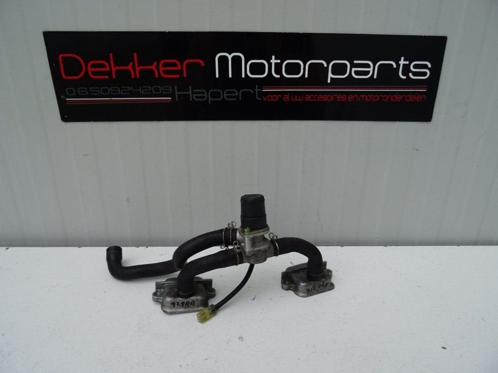 Milieu klep / Valve Honda CBR929RR Fireblade 2000-2001 SC44, Motoren, Gebruikt, -, -, Ophalen of Verzenden
