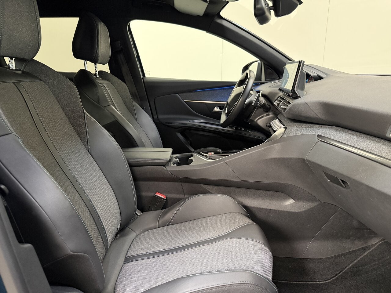 Peugeot 3008 1.6 Hybride - Allure - SoH 99% - Topstaat! 1St, 0 kg, 0 kg, 5 places, Automatique