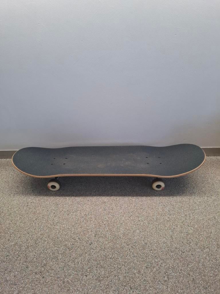 Skatebord GLOBE Zwart/hout, Ophalen