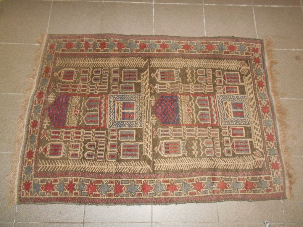 tapis nomade  ancien en laine a 50 euros, Ophalen