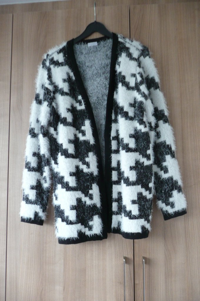 Wit zwart gebreide vest (K763), Kleding | Dames, Wit, Maat 42/44 (L), Ophalen of Verzenden, True spirit