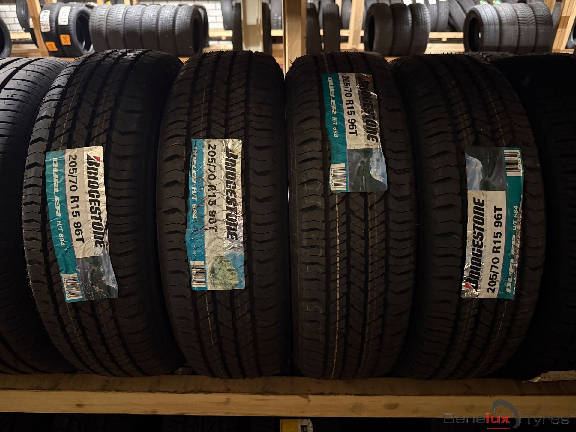 205/70R15 96T Bridgestone H/T 205/70 R15 205/70/15 2057015, Neuf, 15 pouces, Pneus été, -