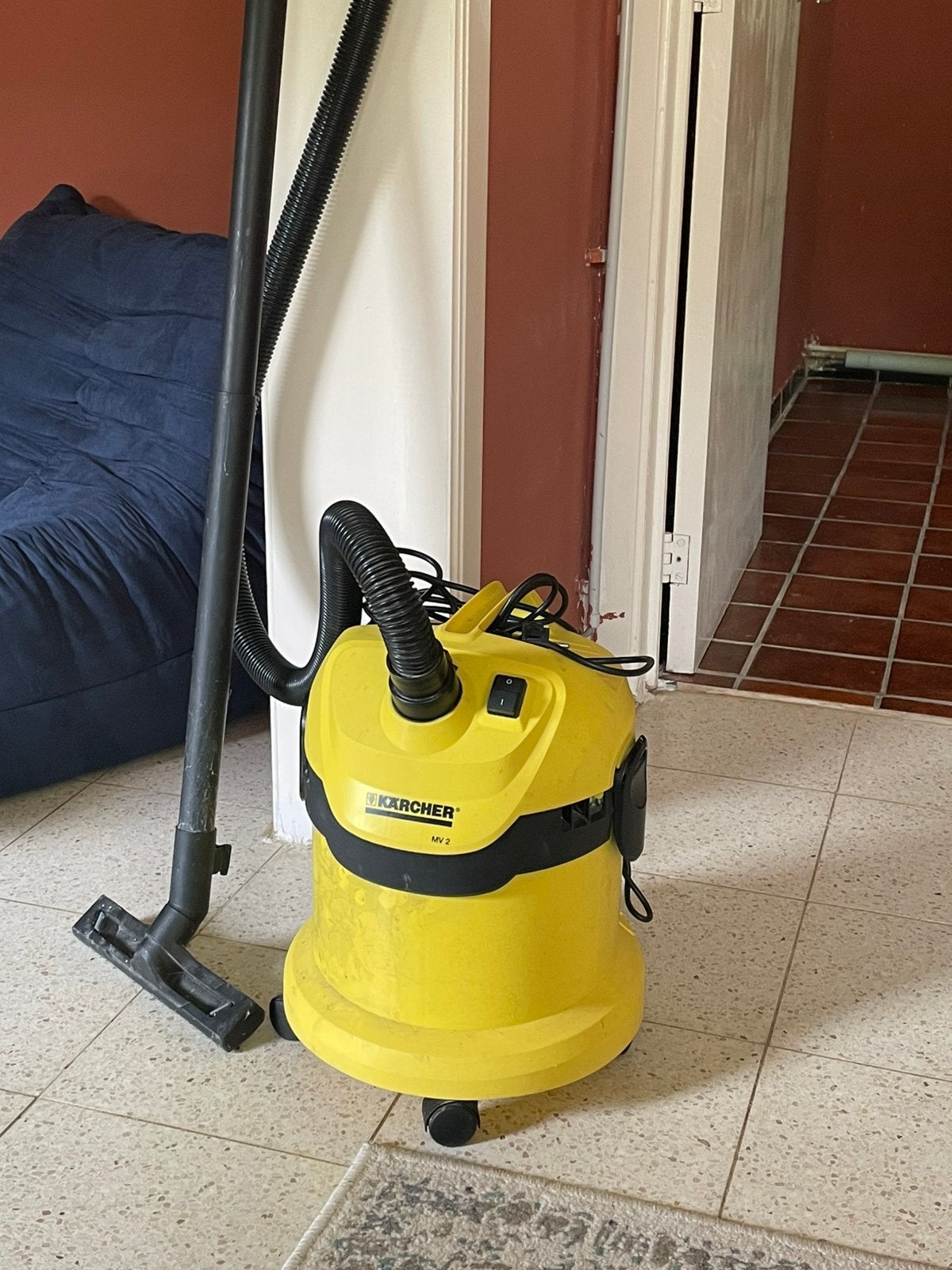 Kärcher MV 2, Elektronische apparatuur, Stofzuigers, Ophalen, Zo goed als nieuw, Stofzak, Kärcher