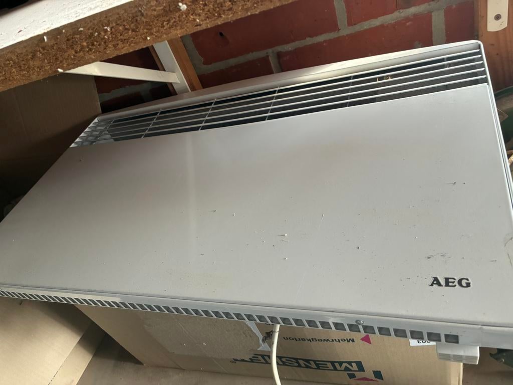 Verwarming aeg, Doe-het-zelf en Bouw, Verwarming en Radiatoren, Ophalen, Zo goed als nieuw