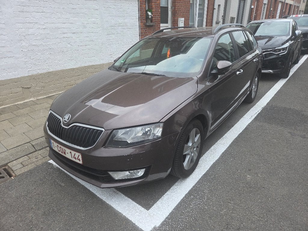 Skoda octavia 3 combi 2014 1.4 TSI 140 PK manueel, Autos, Skoda, Euro 5, Achat, Boîte manuelle, Entretenue par le concessionnaire