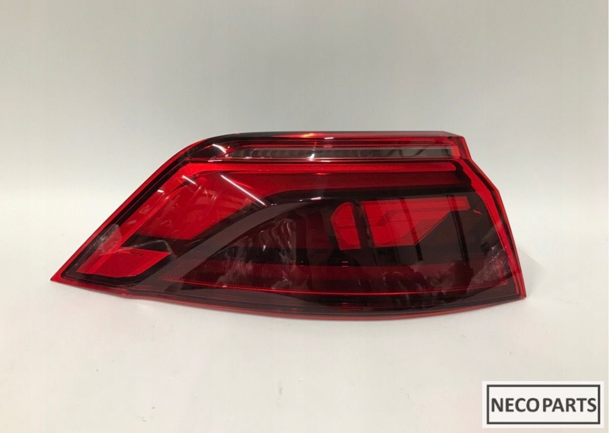 AUDI Q8 4M8 FACELIFT OLED ACHTERLICHT ORIGINEEL, -, Audi, Utilisé, -