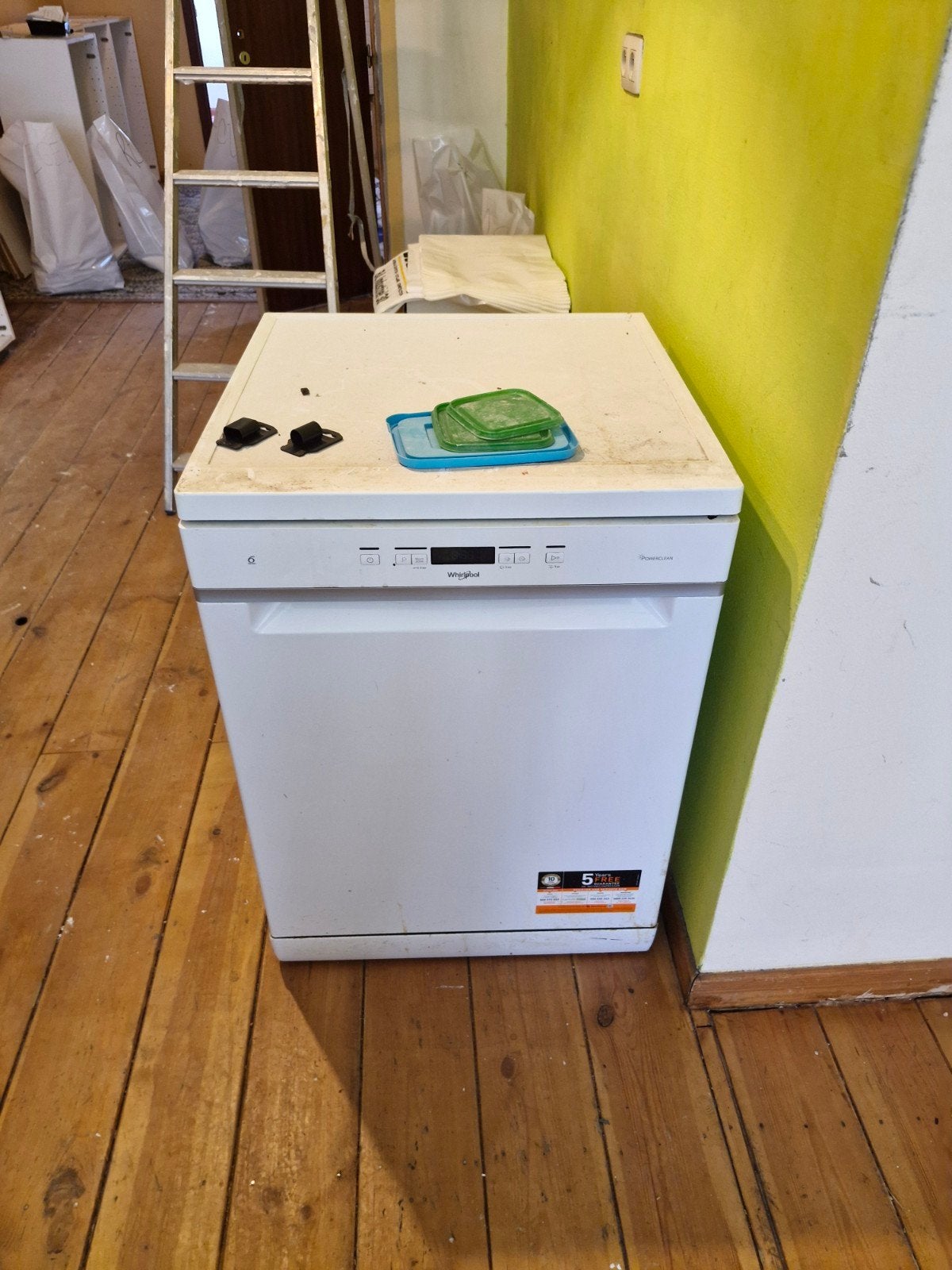 Whirlpool vaatwasser, Elektronische apparatuur, Ophalen, Gebruikt, Minder dan 85 cm, 60 cm of meer