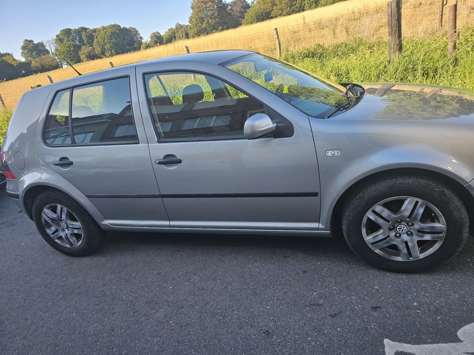 Volkswagen golf 4/ 1.6 essence boîte automatique, Autos, Achat, 5 portes, 5 places, Automatique