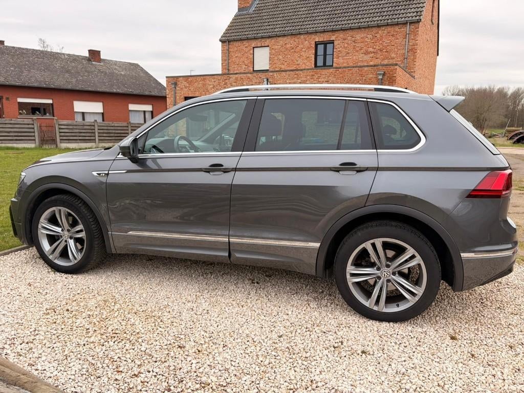Volkswagen Tiguan R-Line, Full option, Cuir, Achat, 5 portes, Automatique