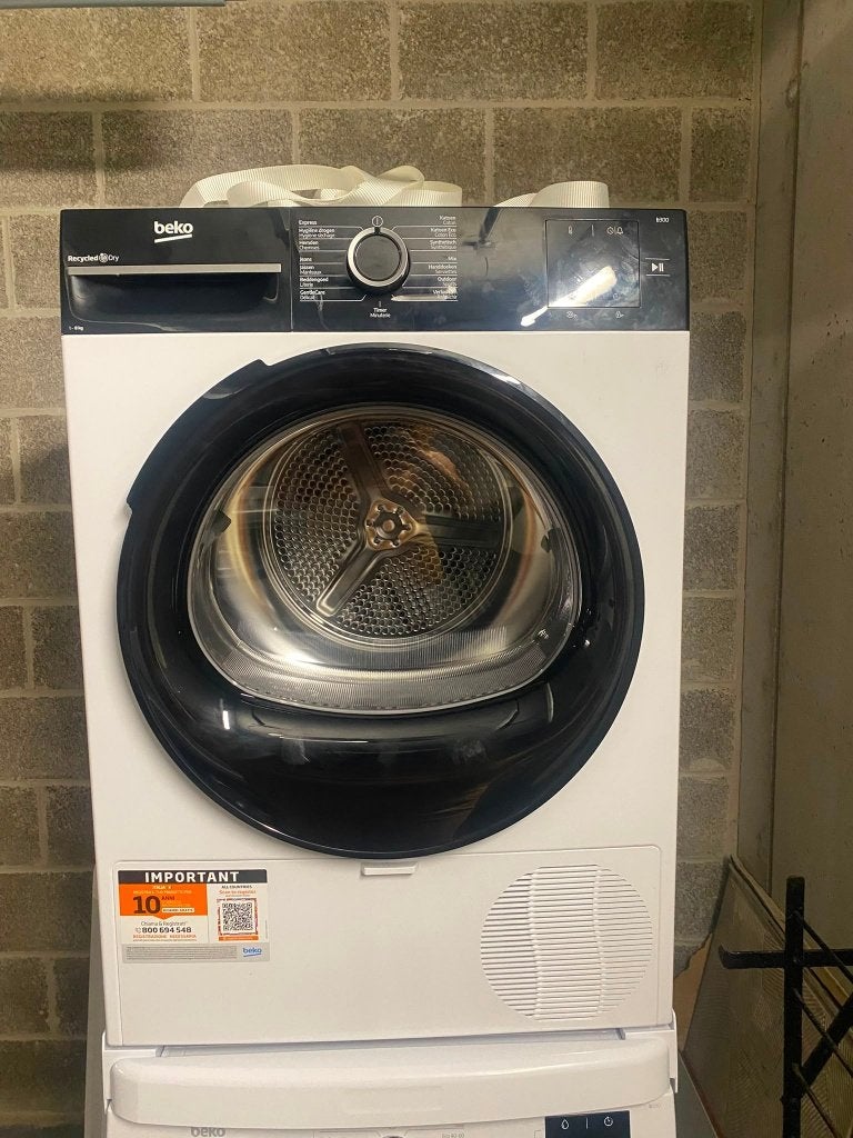 Seche linge neuf BEKO Condensation à chaleur avec garantie, Electroménager, Sèche-linge, Comme neuf, Chargeur frontal, Enlèvement