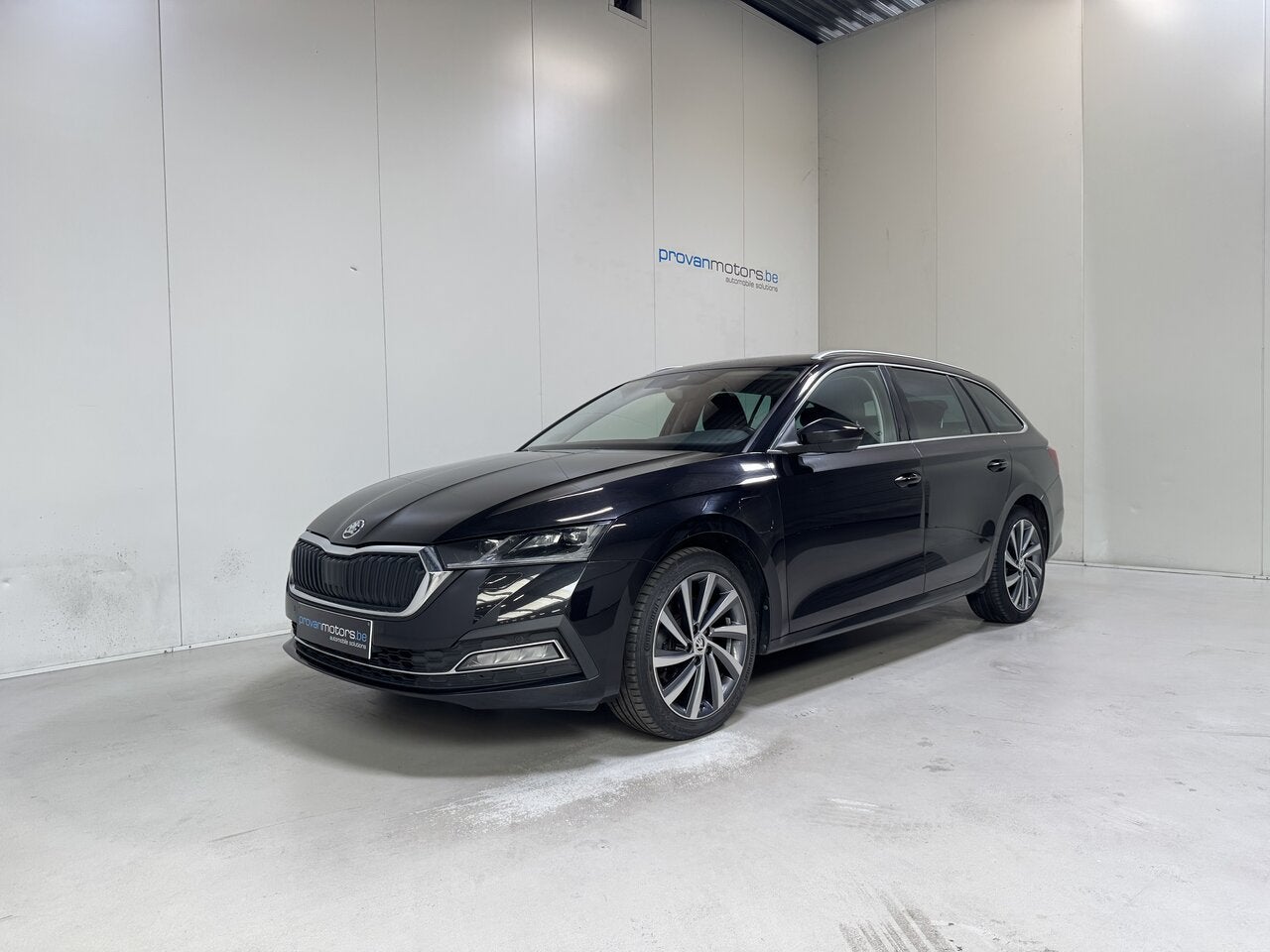 Skoda Octavia 1.4 PlugIn Hybrid Autom. - Airco - Topstaat!, Auto's, Skoda, 0 min, Euro 6, 0 kg, Zwart