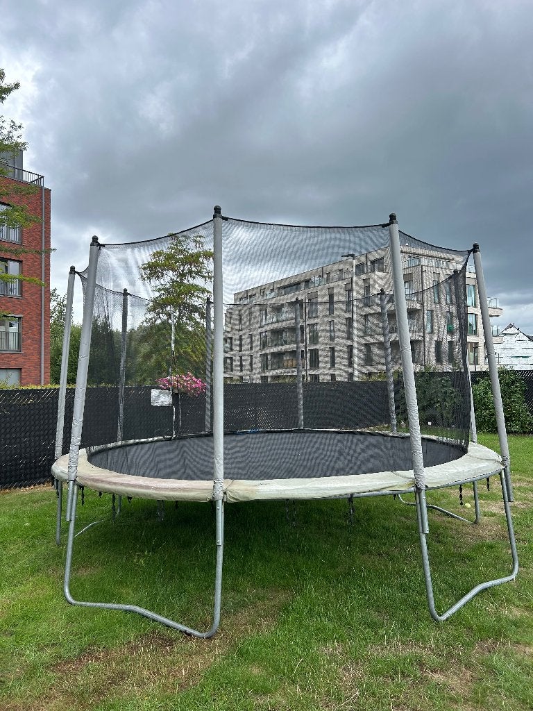 Trampoline, Ophalen, Gebruikt