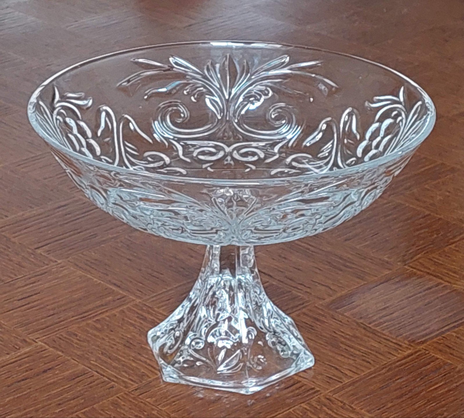 Petite coupe en cristal, Antiquités & Art, Antiquités | Verre & Cristal, Enlèvement