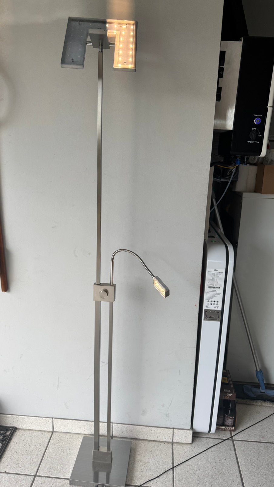 Lampadaire moderne, Enlèvement, Comme neuf