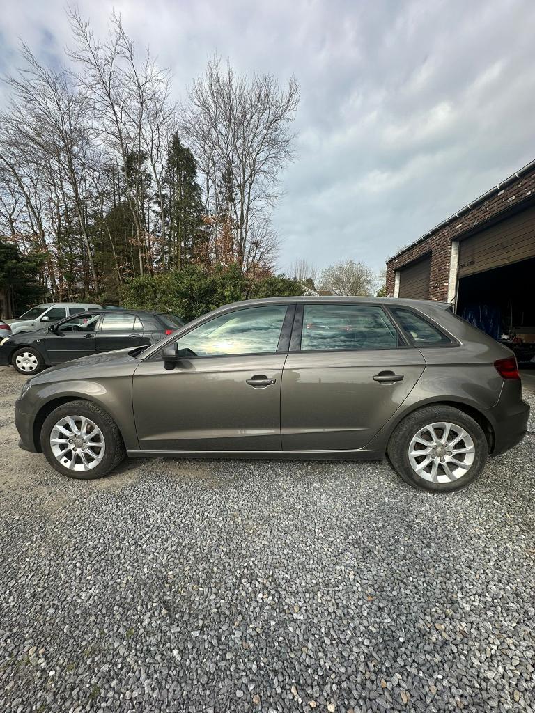 Audi A3 sportback, Auto's, Beige, Bruin, Leder, Emergency brake assist