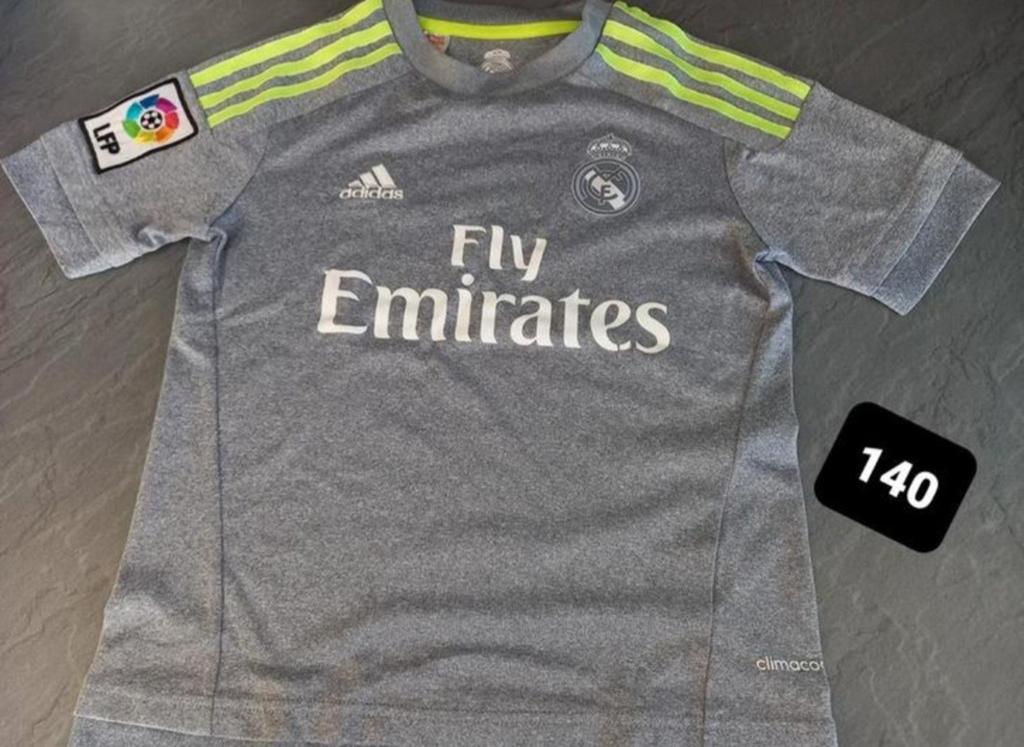 T-shirt voetbal Emirates maat 140, Ophalen of Verzenden