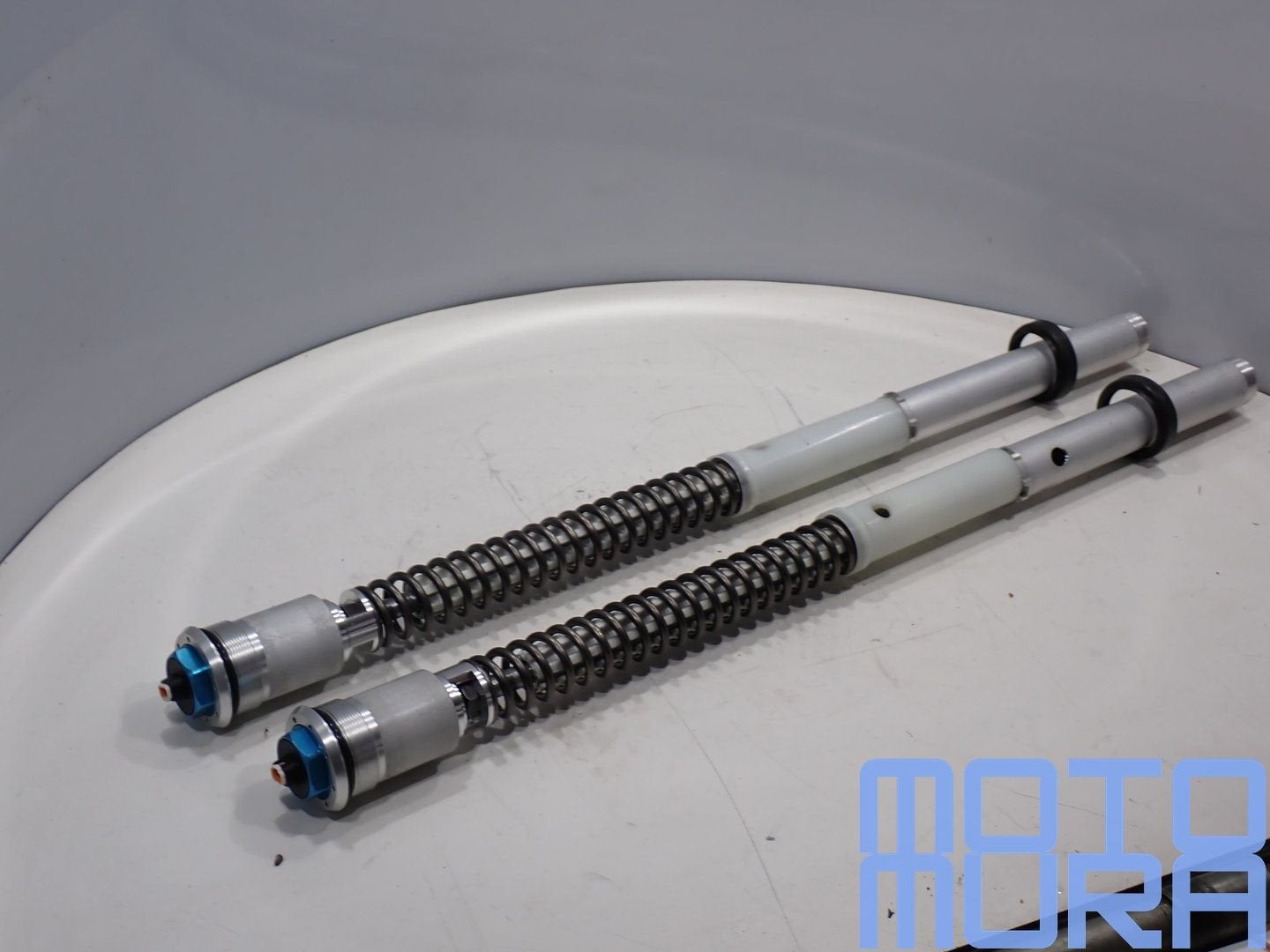 Cartouches Öhlins pour la Ducati Panigale S 1199 2012 - 2012, Motos, -, Utilisé, -, -