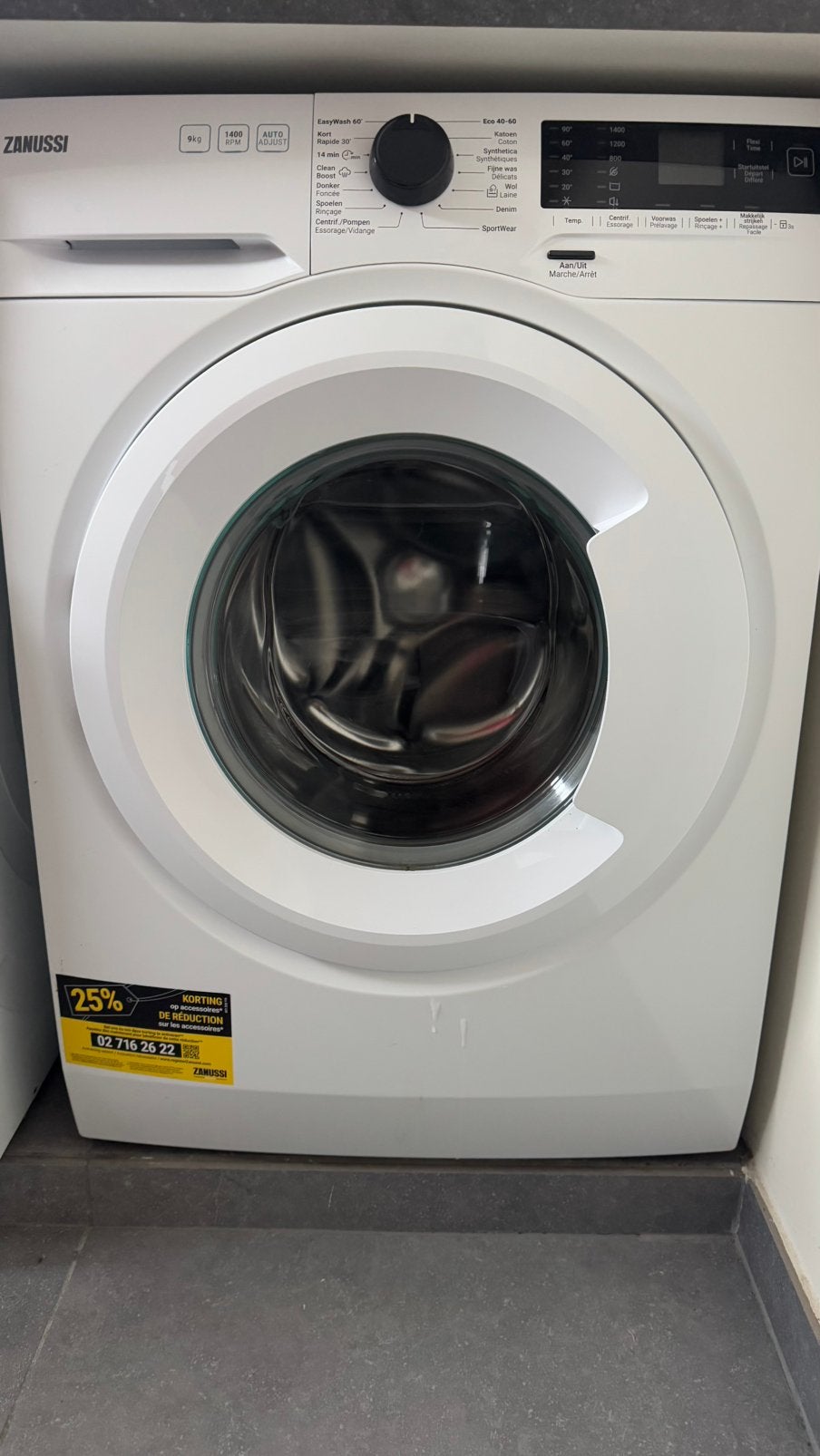 Wasmachine Zanussi 9kg, Elektronische apparatuur, Wasmachines, 8 tot 10 kg, Ophalen, Zo goed als nieuw, Voorlader
