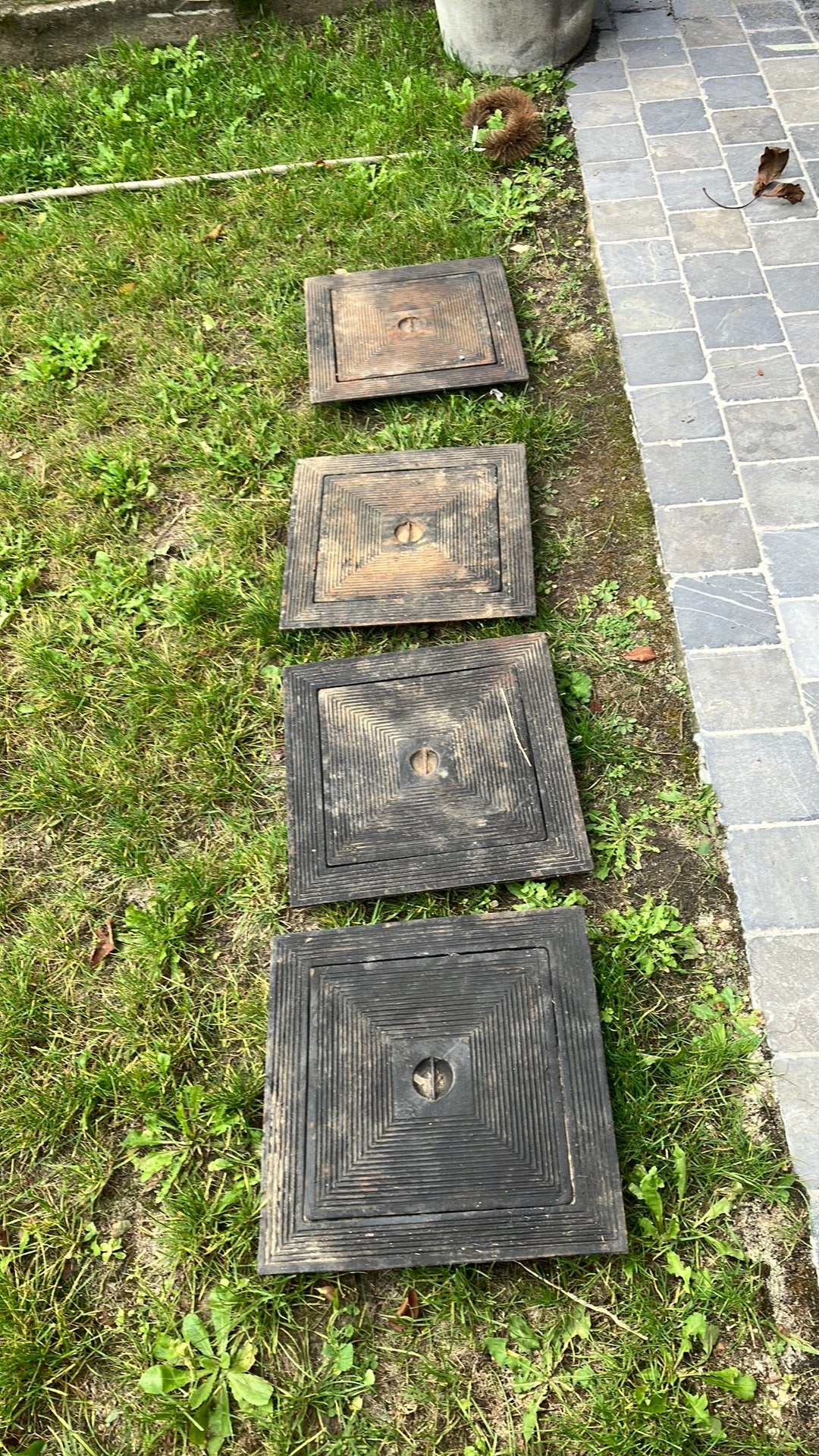 4x Putdeksel 30cm, Doe-het-zelf en Bouw, Ophalen, Overige materialen, Overige typen, Minder dan 50 cm