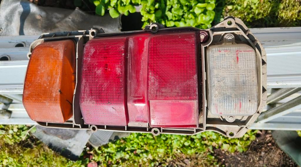 Toyota Ta28 Ra28 oldtimer achterlicht, Enlèvement, Toyota