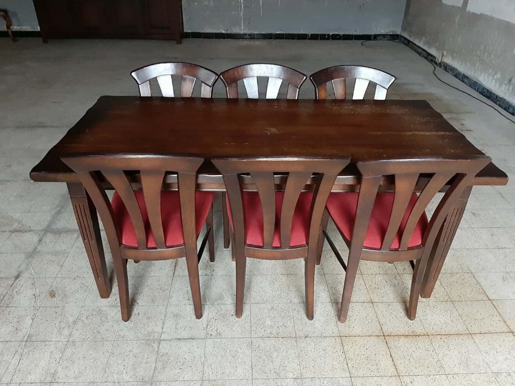 Belle table gigogne en bois foncé, Enlèvement, Utilisé