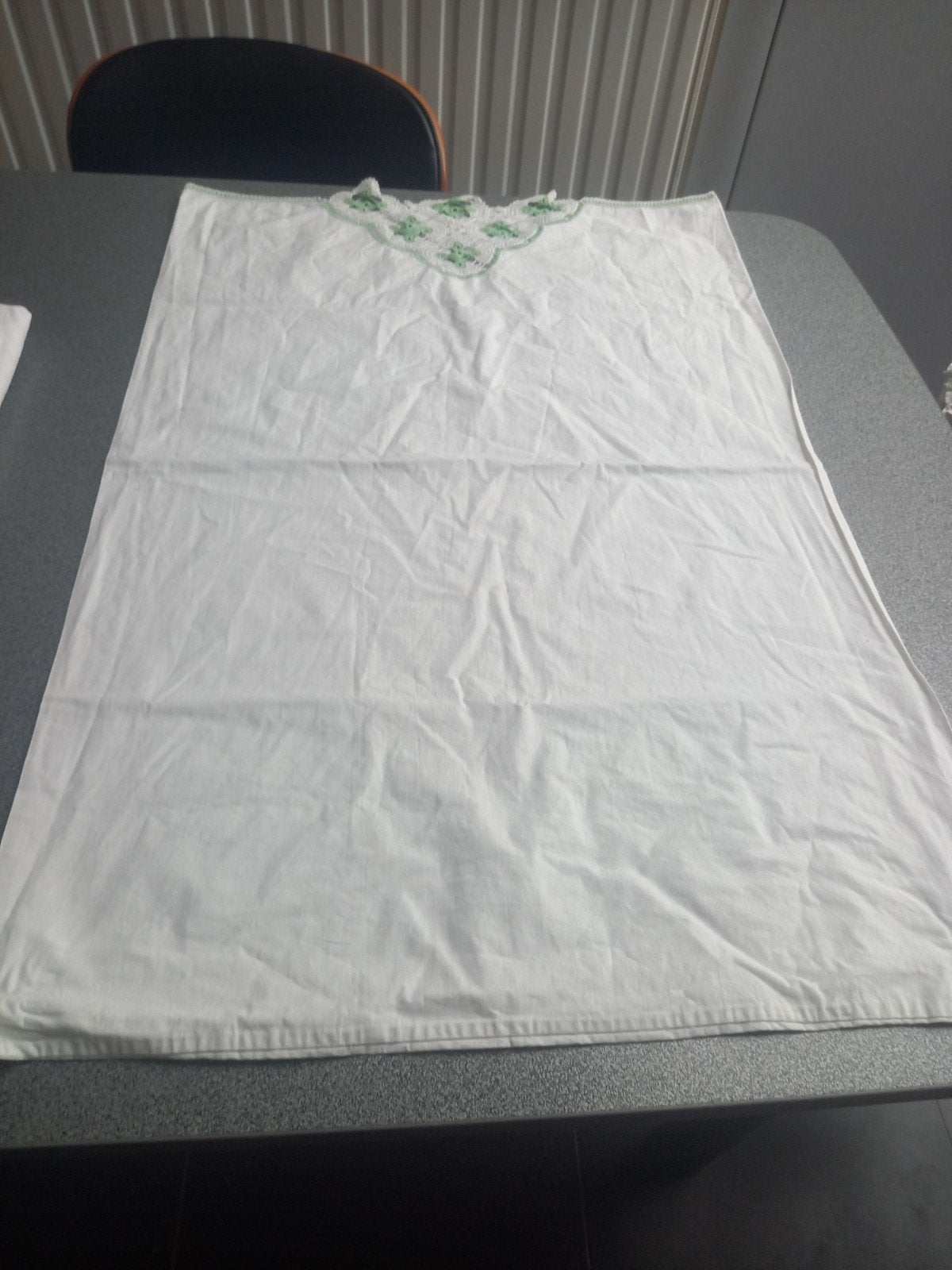 4 rechthoekige kussenslopen.  2€/sloop, Gebruikt, Overige kleuren, Hoeslaken of Sloop, Tweepersoons