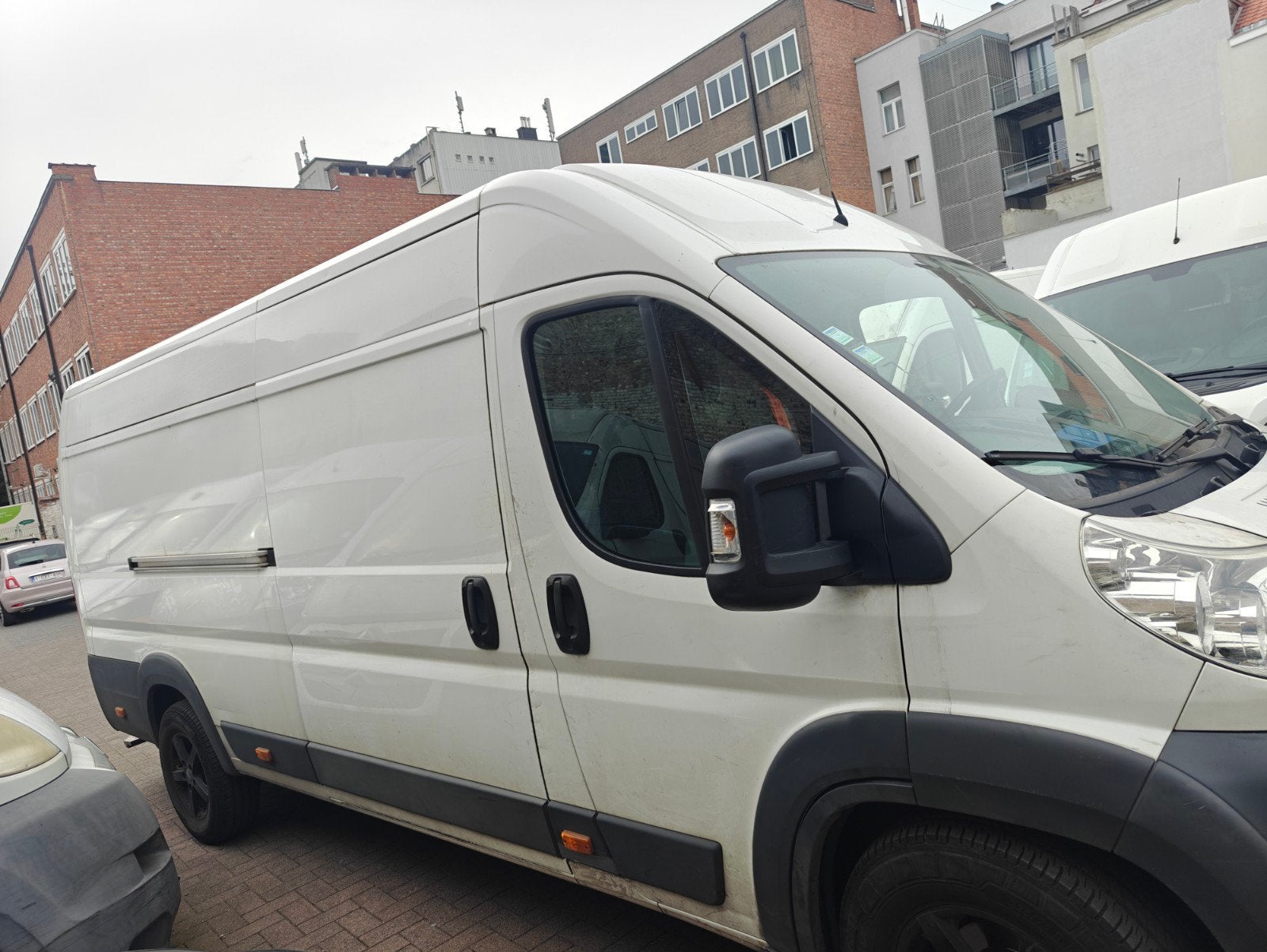 Peugeot Boxer 3.0L maxi L4 motor problem/BJ 2012 0487716786, Zwart, Wit, Particulier, 3000 cc