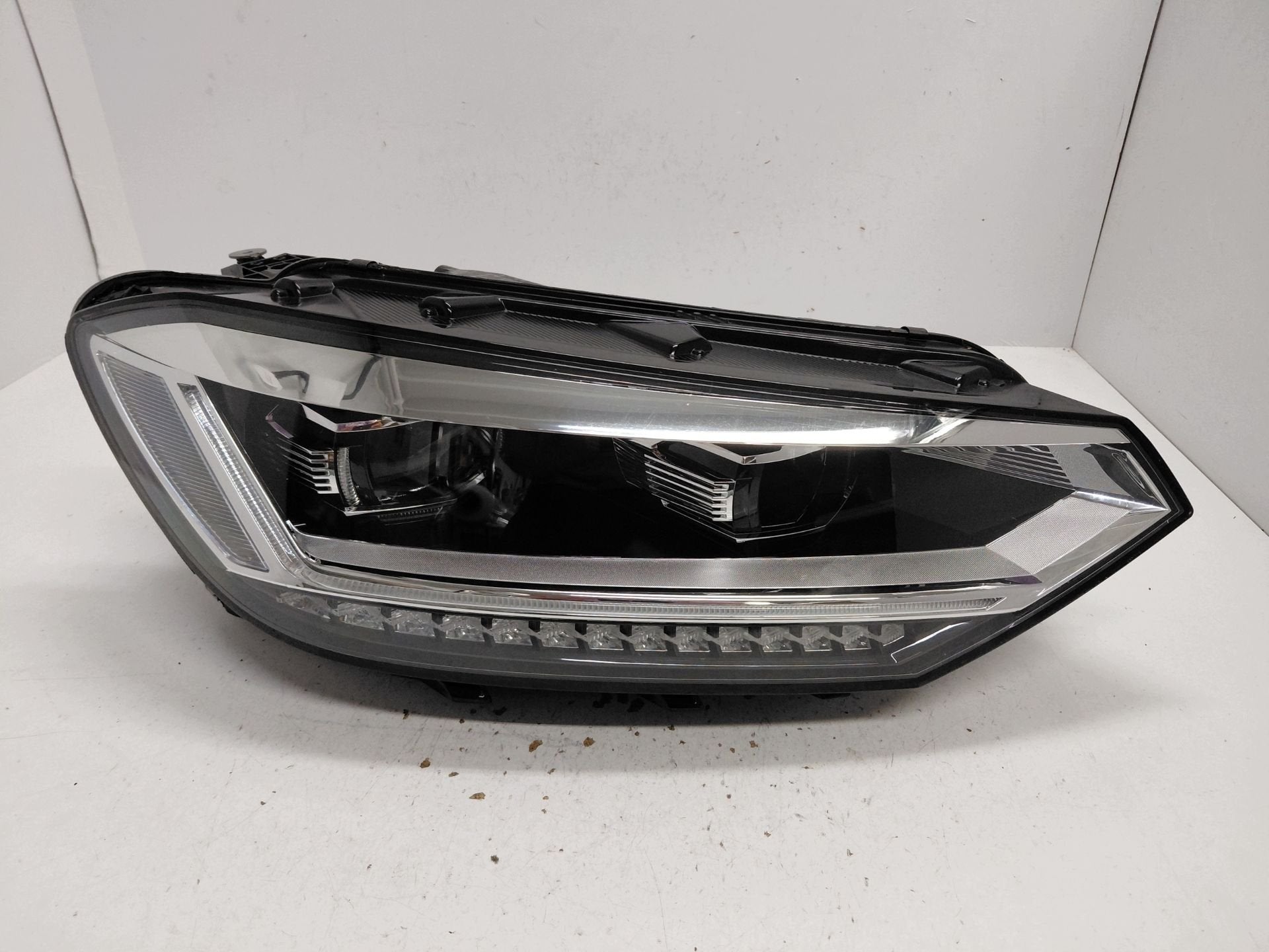Phare droit pour Volkswagen Touran II 5TB941082D, Volkswagen, Volkswagen AG, Vw@volkswagen.de, Utilisé