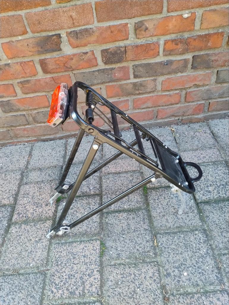 Zwarte bagagedrager fiets, Ophalen, Zo goed als nieuw