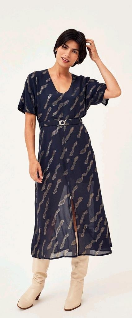 Jurk CKS 38- Wove Donkerblauw blauw met geborduurde motief, Kleding | Dames, Jurken, Maat 38/40 (M), Blauw, Nieuw, Ophalen of Verzenden